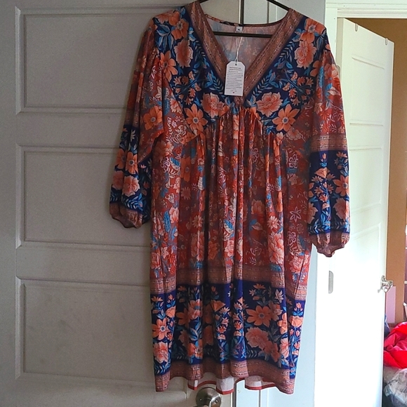 Xl NWT Vici Dress - Picture 1 of 3